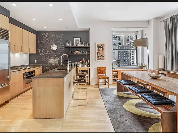 4th image of 71 Nassau St APT 12C