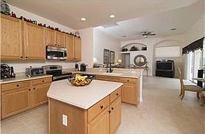 3rd image of 7050 Brunswick Cir