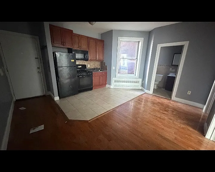 808 22nd St #2CC — Photo 1