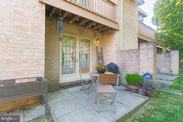 37 Rampart Dr — Photo 5