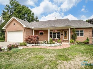 814 3rd St, Findlay, OH 45840