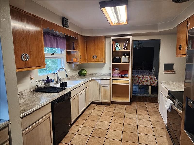 759 Linden Rd N, Eighty Four, PA 15330 MLS 1620744 Zillow