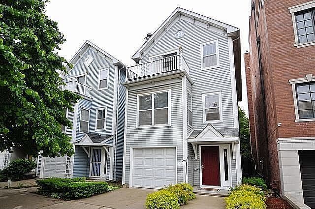 For Sale: 948 North Racine Ave., Chicago, IL 60642