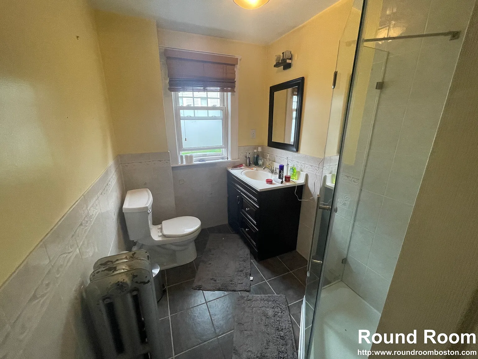 3 bed, 1300 sqft, $3,000 — Photo 2