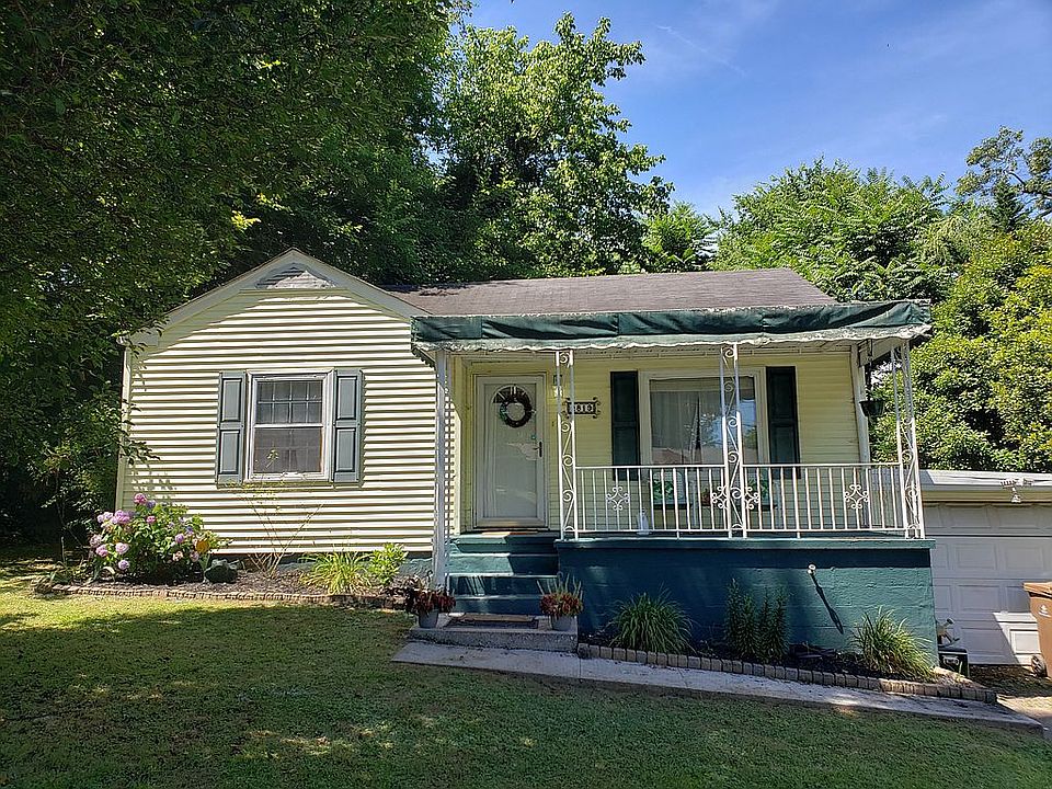1st image of 2819 Maxwell St