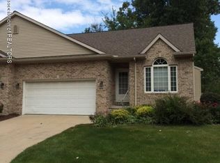 1414 Safire Ct, East Lansing, MI 48823
