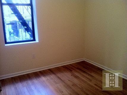 3rd image of 523 W 187th St APT 1G