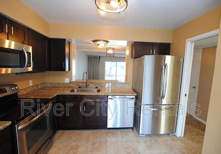 7769 Point Vicente Ct — Photo 20