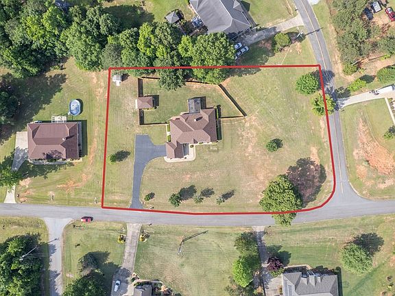 2nd image of 664 Boyd Branch Dr