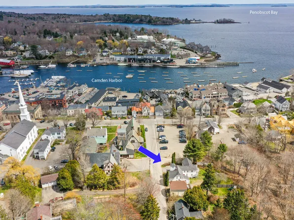13 Wood Street, Camden, ME 04843