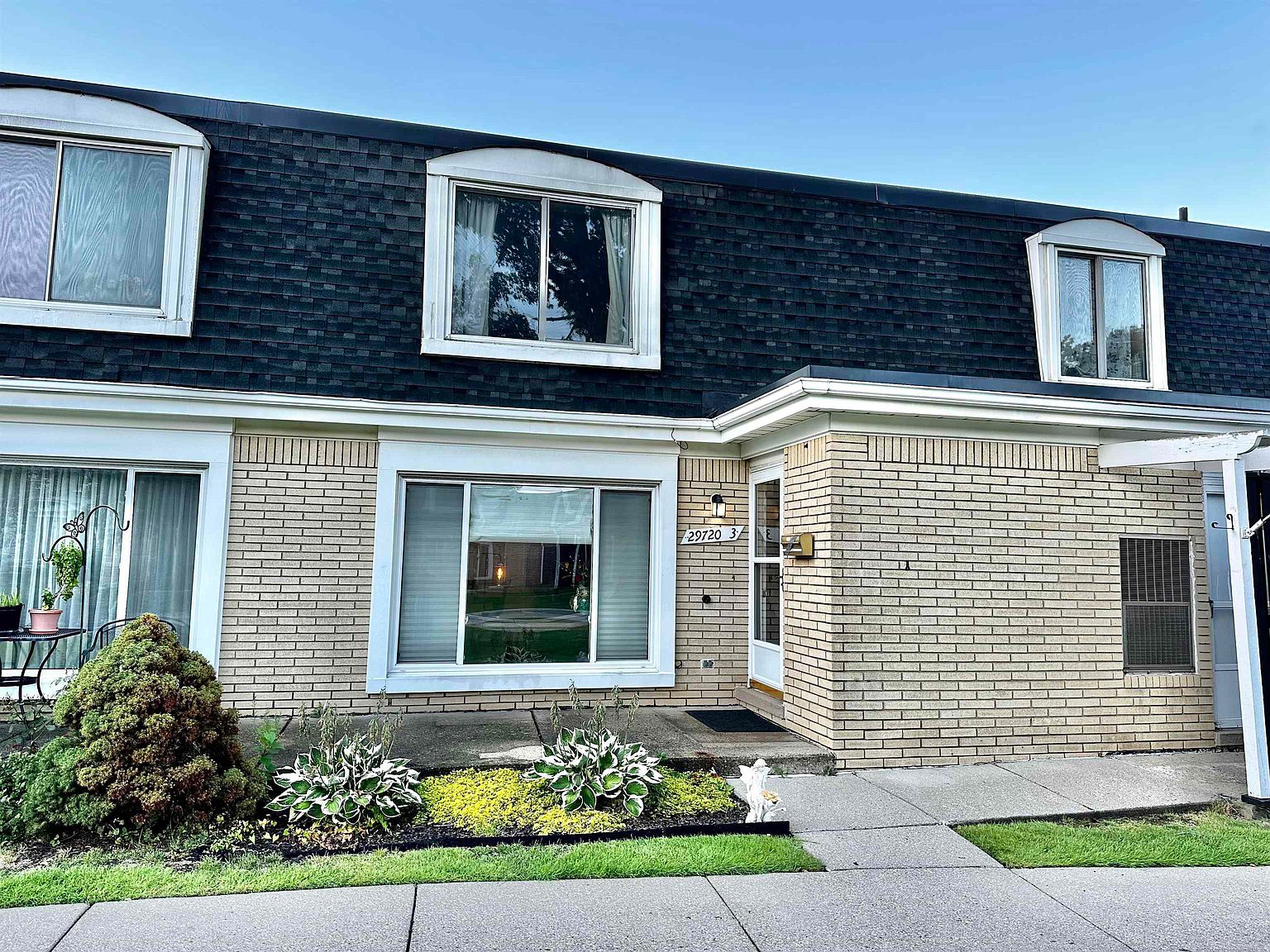29720 City Center Dr APT 3, Warren, MI 48093 Zillow