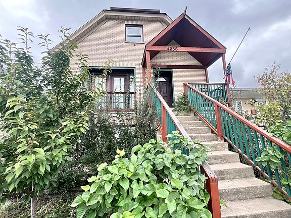 2nd image of 4256 N Meade Ave