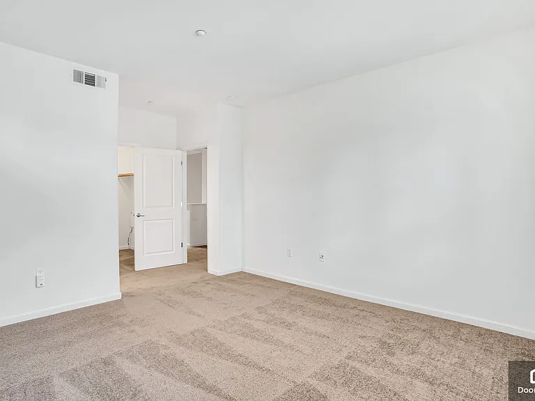 1604 Northshore Dr — Photo 23