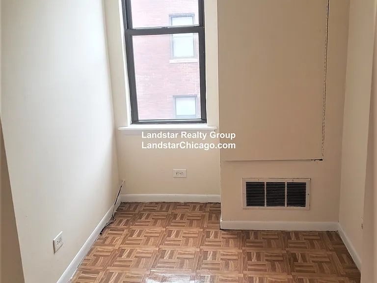 3147 N Medill Ave #3 — Photo 10