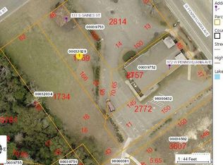 133 S Gaines Adjacent Flt, Southern Pines, NC 28387