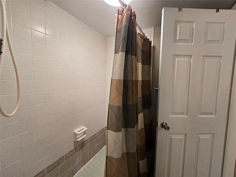 608 Midway Dr #A — Photo 13