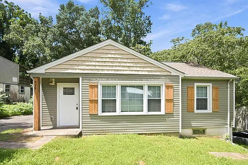 970 Swift Dr Photo 1