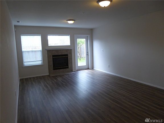 5th image of 20430 137th Ave SE