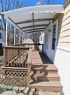 2nd image of 49 Fairview St
