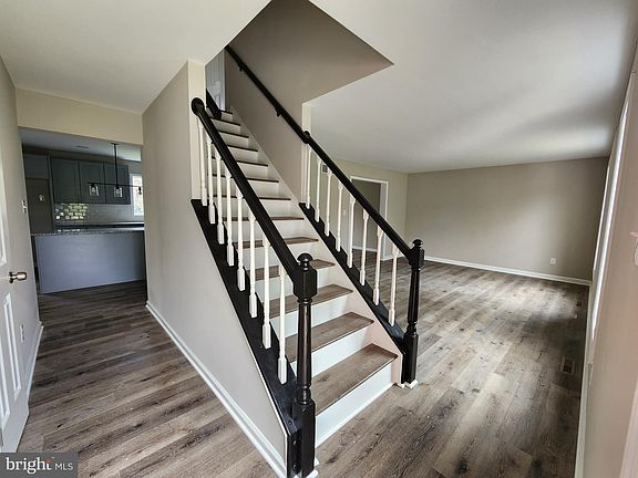 5th image of 11139 Mahogany Dr