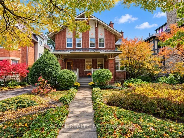 204 Clemow Ave, Ottawa, ON K1S 2B4