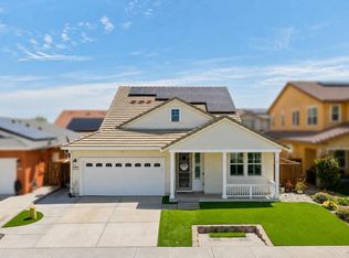 7042 Cardinal Court, Vacaville, CA 95687