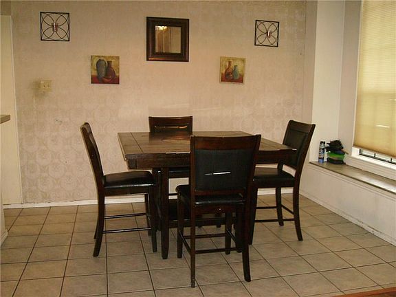 3rd image of 2144 Norcross Dr