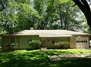 6704 E 98th St, Kansas City, MO 64134