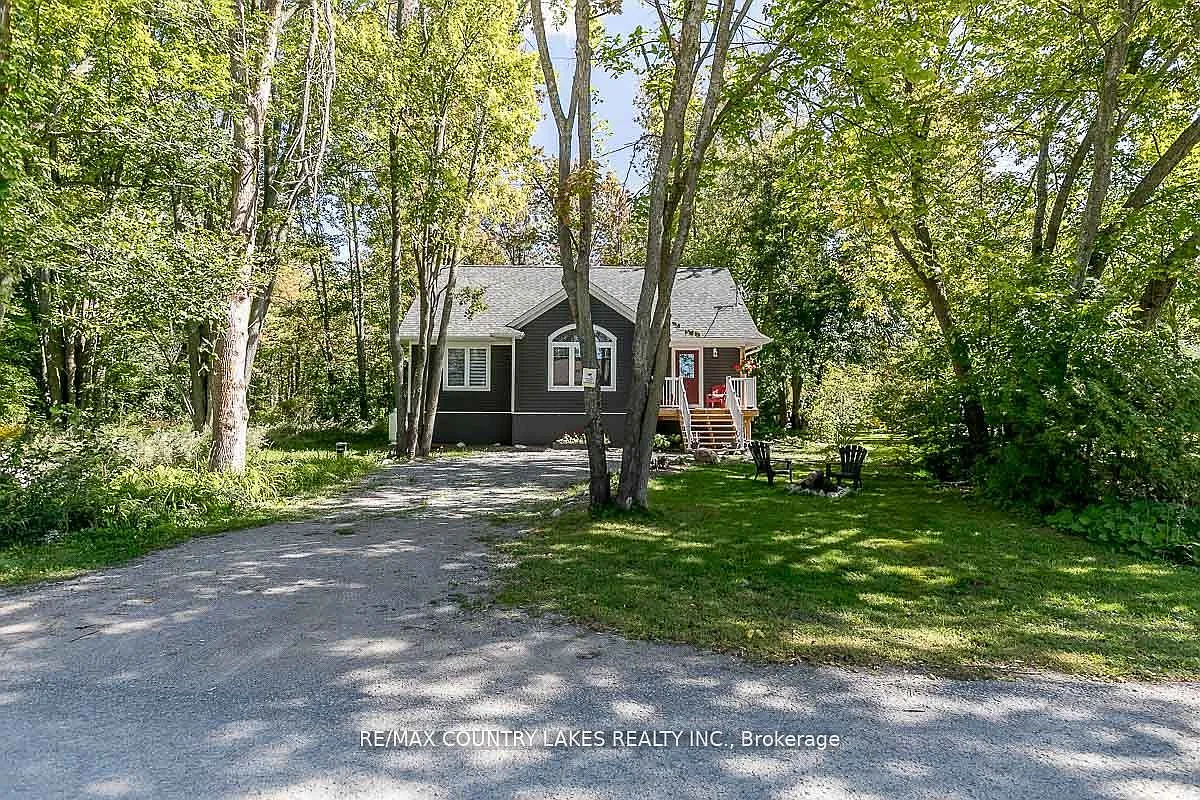 3 bed, $2,600 — Photo 2