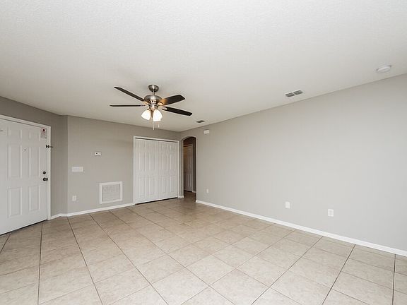 5th image of 2422 Ashecroft Dr