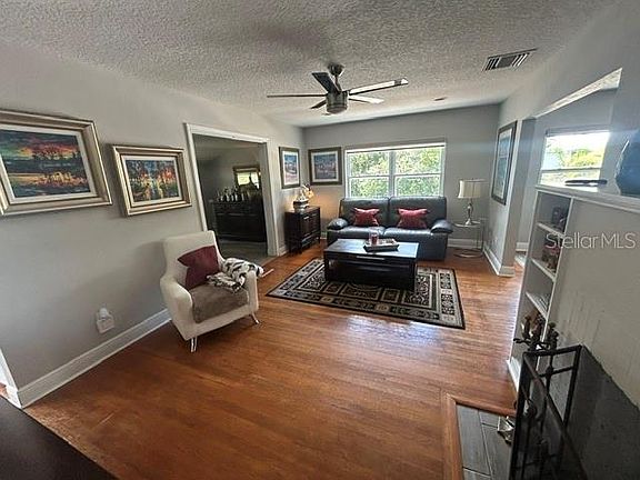 3rd image of 428 ALTALOMA AVENUE