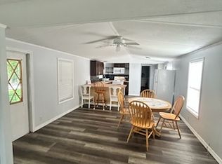 105 22nd St NW #4, Ruskin, FL 33570