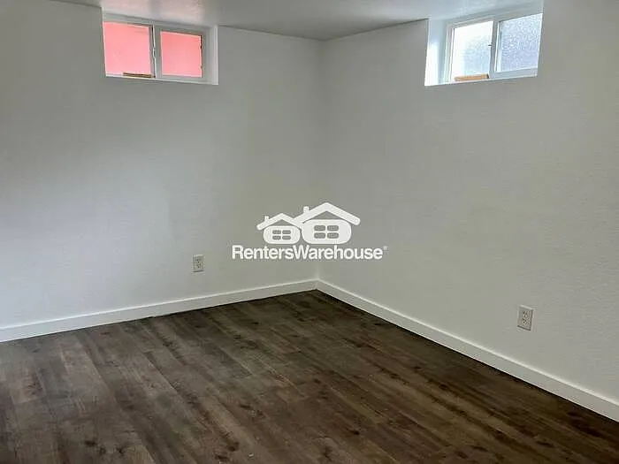 342 S Alcott St #B — Photo 7