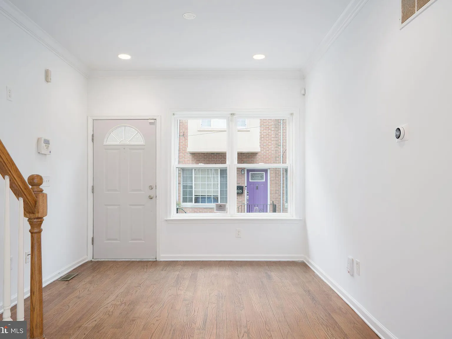 3 bed, 2.0 bath, 1428 sqft, $3,500 — Photo 3