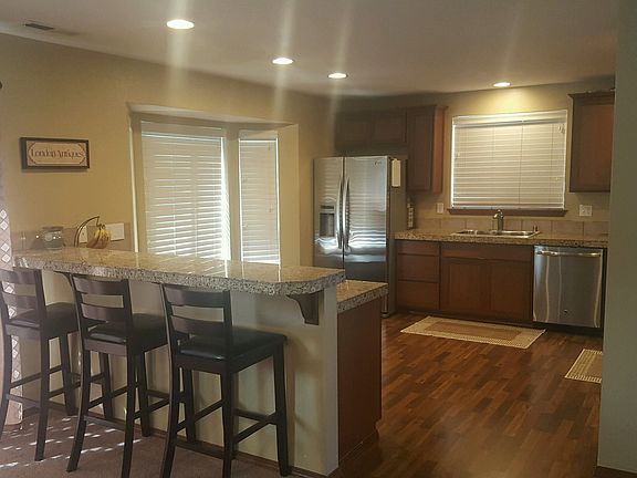 5th image of 6912 86th Ave NE