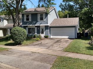 1256 Brookline Ct, Naperville, IL 60563