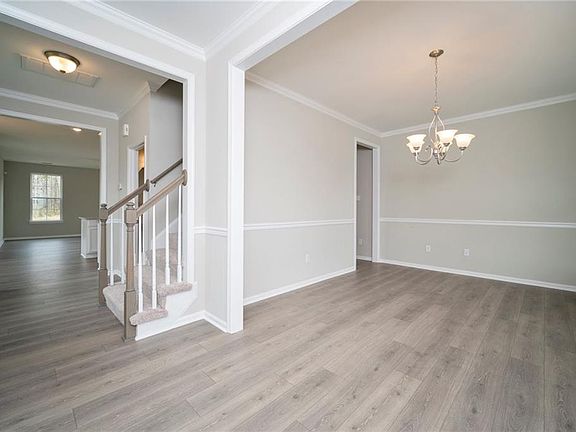 4th image of 2206 Wilmington Ave
