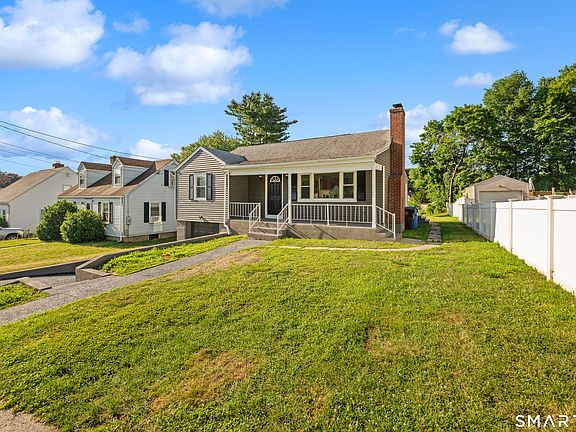 2nd image of 24 Pentlow Avenue