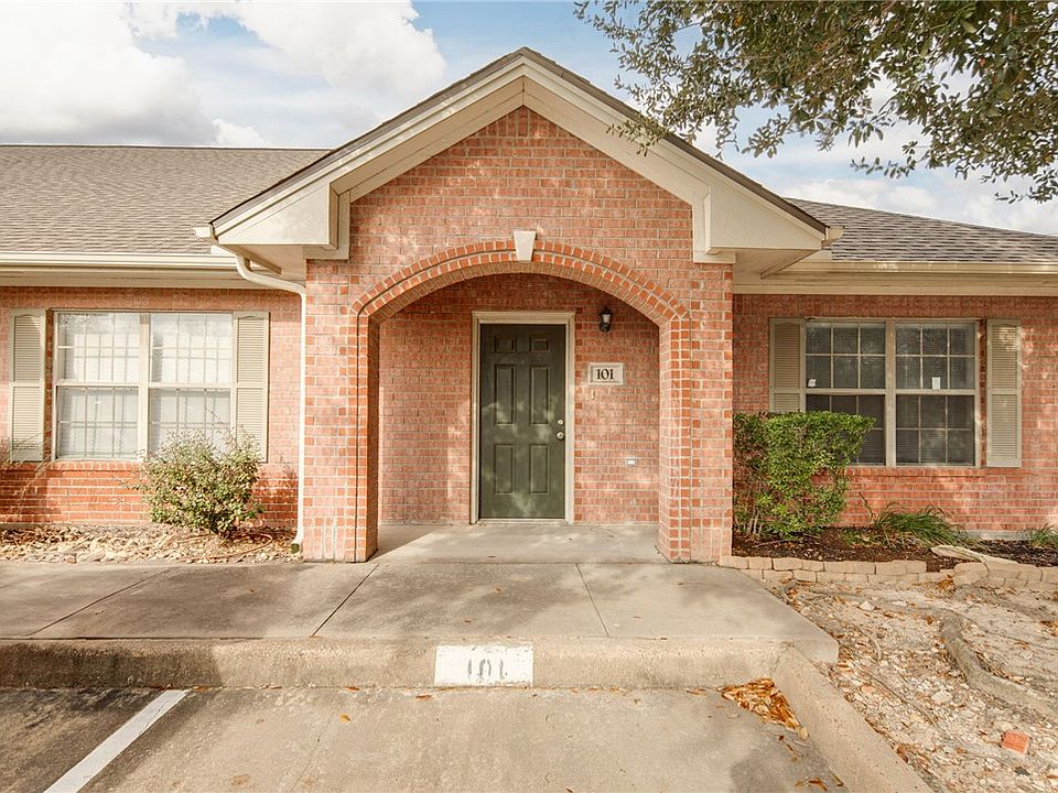 1st image of 1702 Deacon Dr APT 101