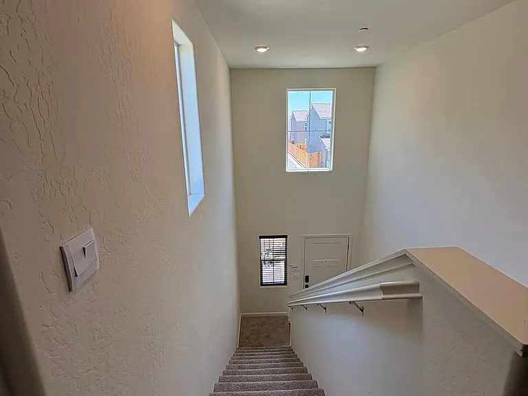 1900 Oaks Fall Ct — Photo 21