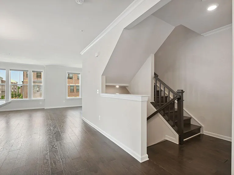 45117 Kincora Dr — Photo 9