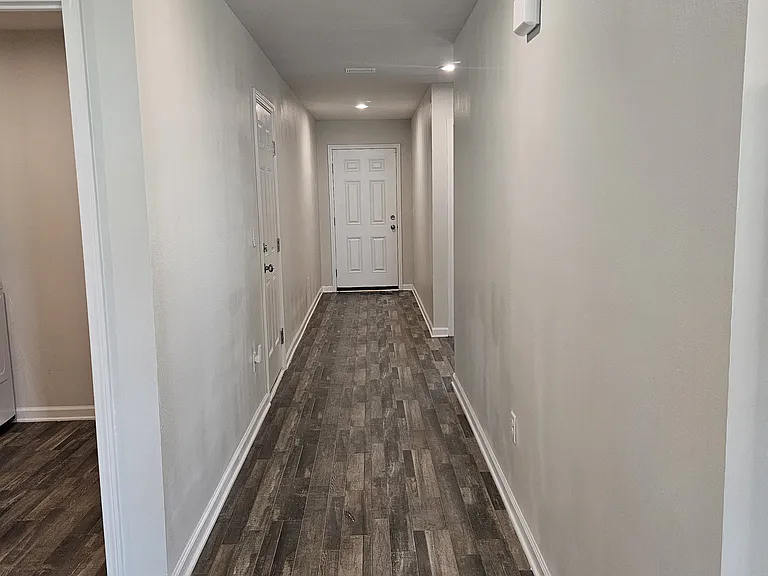 151 Cool Breeze Dr — Photo 11