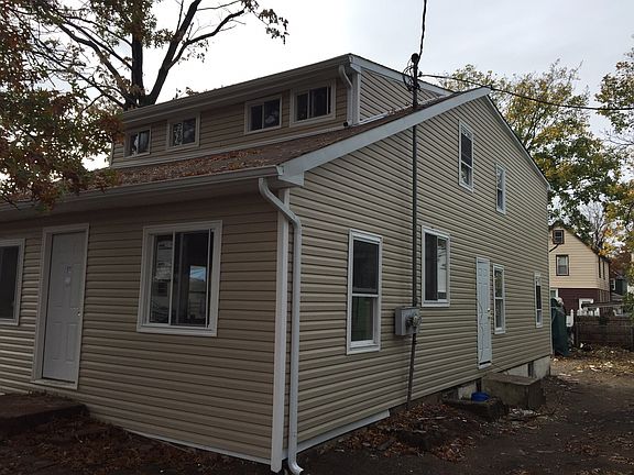 4th image of 11946 147th St