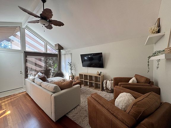 3rd image of 26701 Quail Crk APT 292