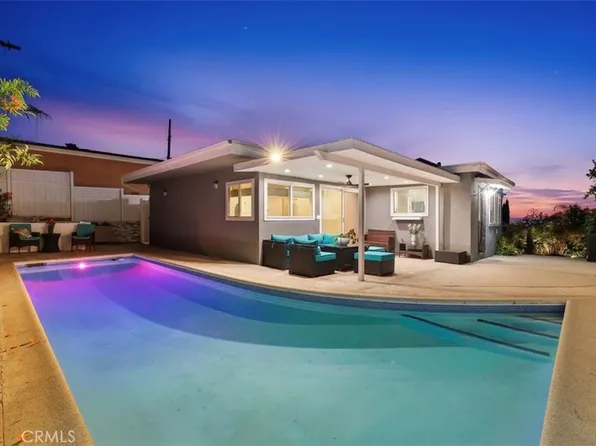 6951 Bellclaire St, Tujunga, CA 91042