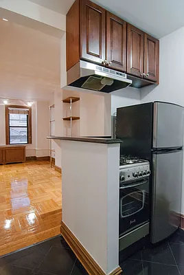 Rented by WAM Partners - William Moses Co. | media 54