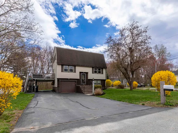 15 Elaine Drive, Nashua, NH 03062