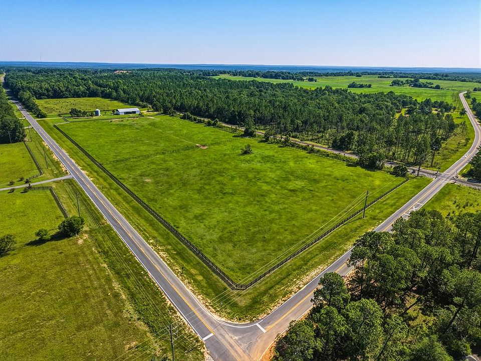 1st image of 494 Sandpit Rd