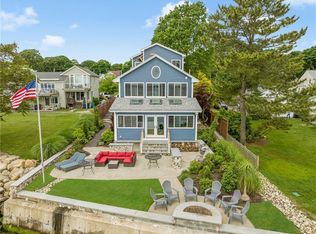 46 Burnett Rd, Warwick, RI 02889