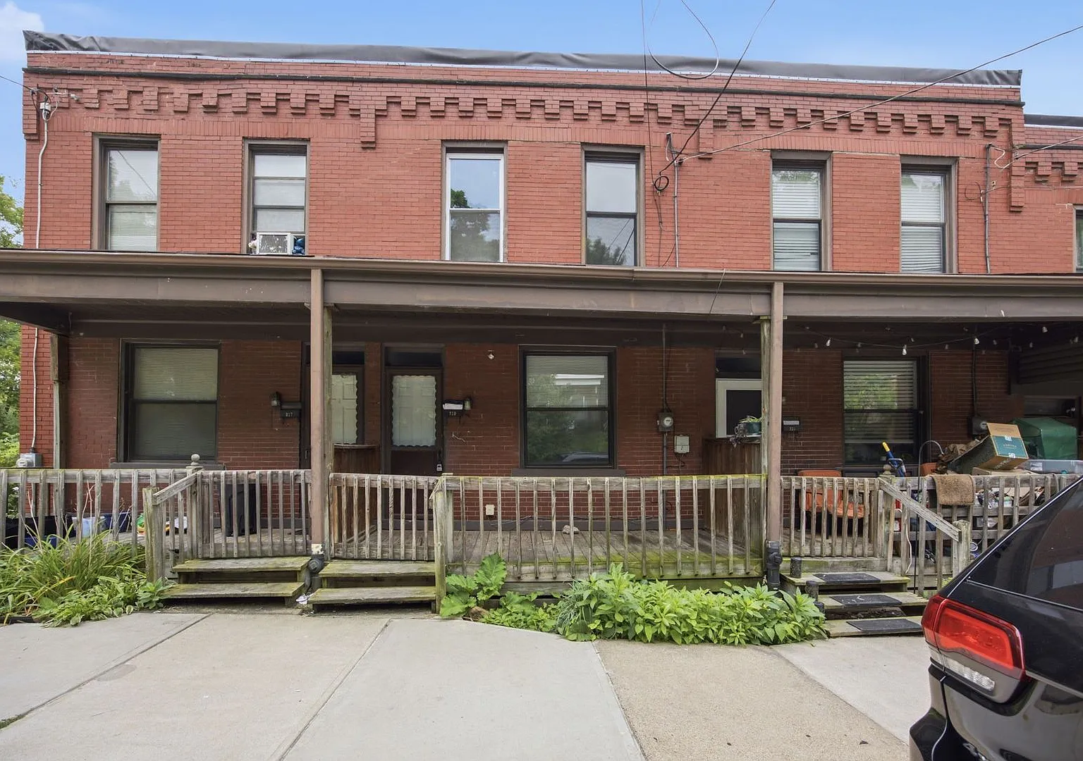2 bed, $1,250 — Photo 1